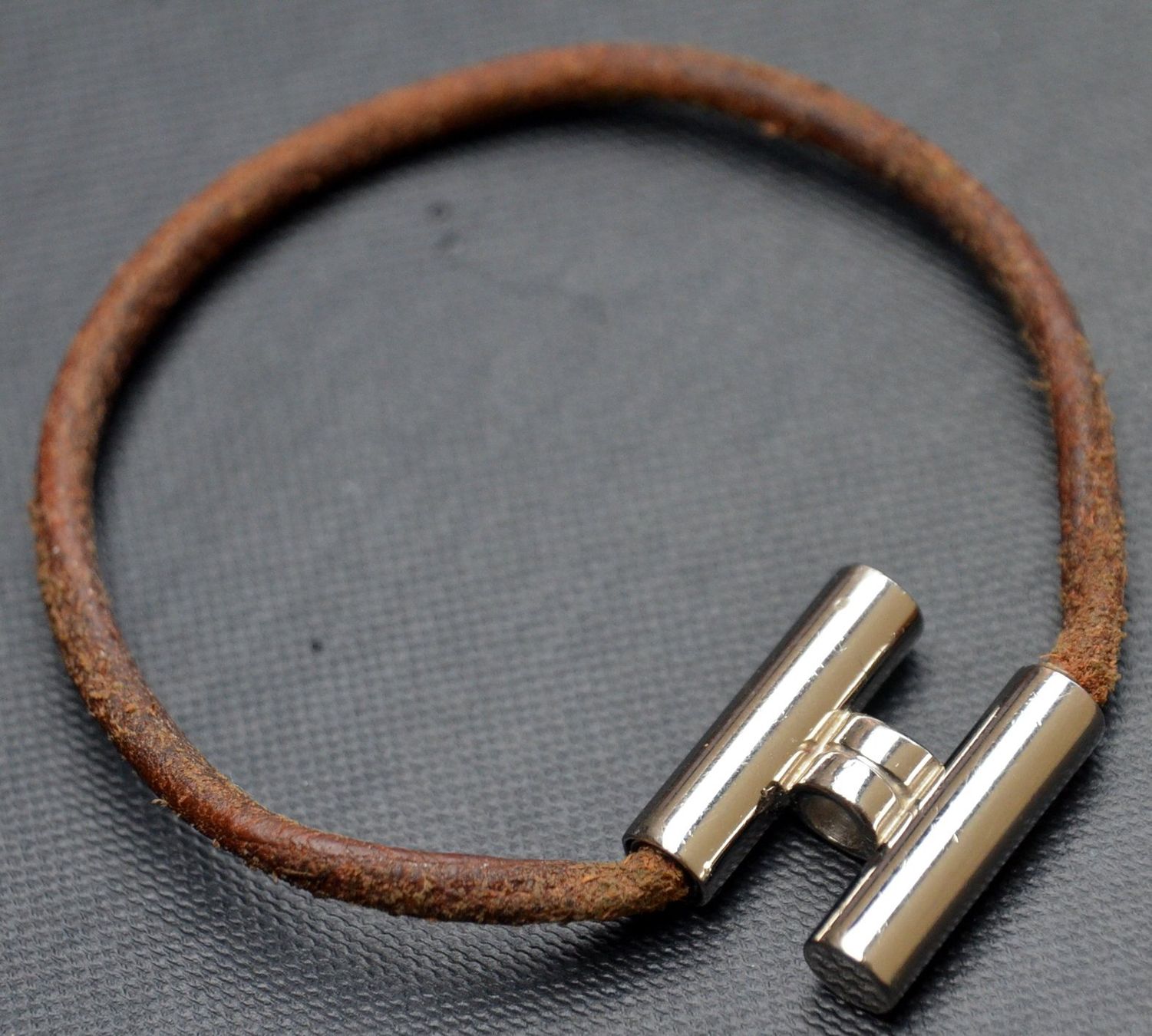 Hermès Bracciali & Braccialetti: Hermès Armband / bracelet – Usato da Collonges venduto da Auganien