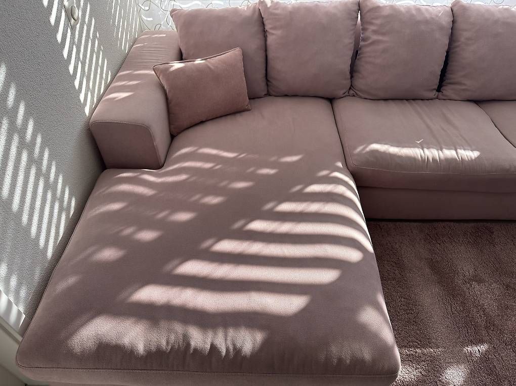 Divani: Grosses Ecksofa inkl. Kissen – Usato da Trimbach venduto da Fily-90 1