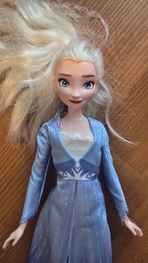 Disney Bambole: Elsa die Eiskönigin - Puppe – Usato da Meggen venduto da Scollection 1