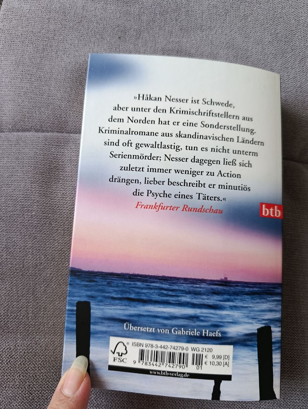 Libri: Hakan Nesser Der Tote vom Strand – Usato da Bellach venduto da TORA4 1