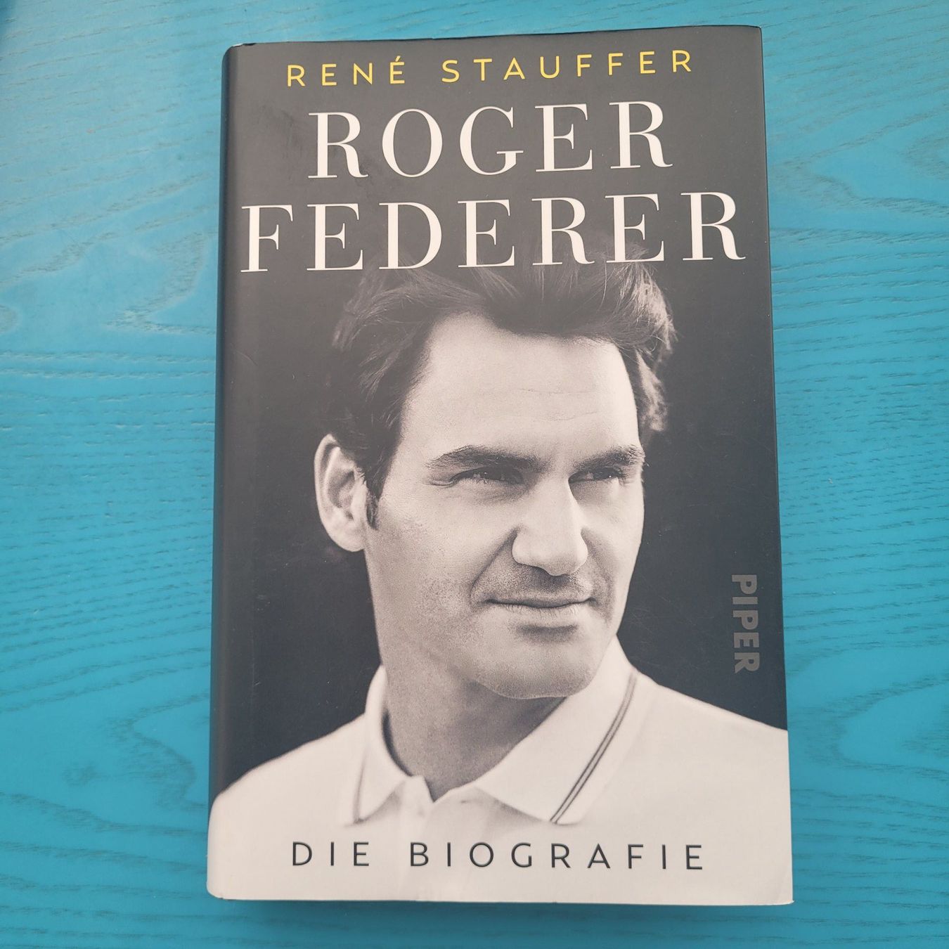 Libri: Roger Federer - Die Biografie/ Biographie – Nuovo (secondo la descrizione) da SCHÜBELBACH venduto da CoKaHa