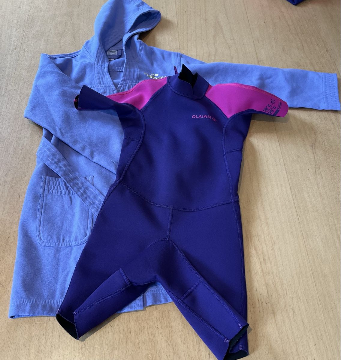 Costumi da bagno & Bikini: Neopren Schwimmanzug Mädchen – Usato da S. Carlo GR venduto da sassalb