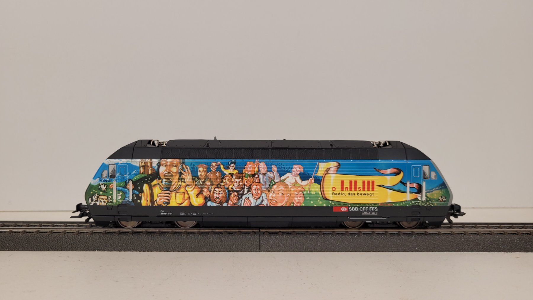 Roco Modellini di ferrovie: Roco 43970DRS SBB Re460, AC Digital – Usato da Büsserach venduto da ModellbahnDepot 1