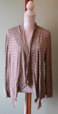 Jacke von *MONARI*