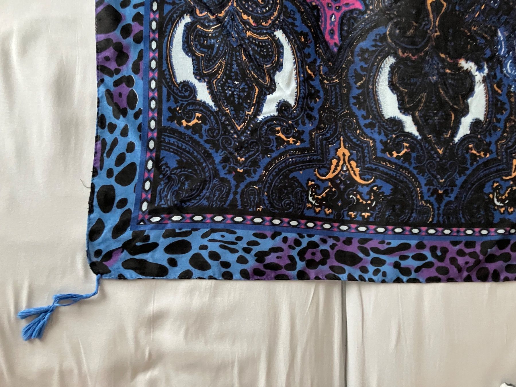 Foulard & Sciarpe: Schal, 120 x120 cm – Usato da Winterthur venduto da efant12 7