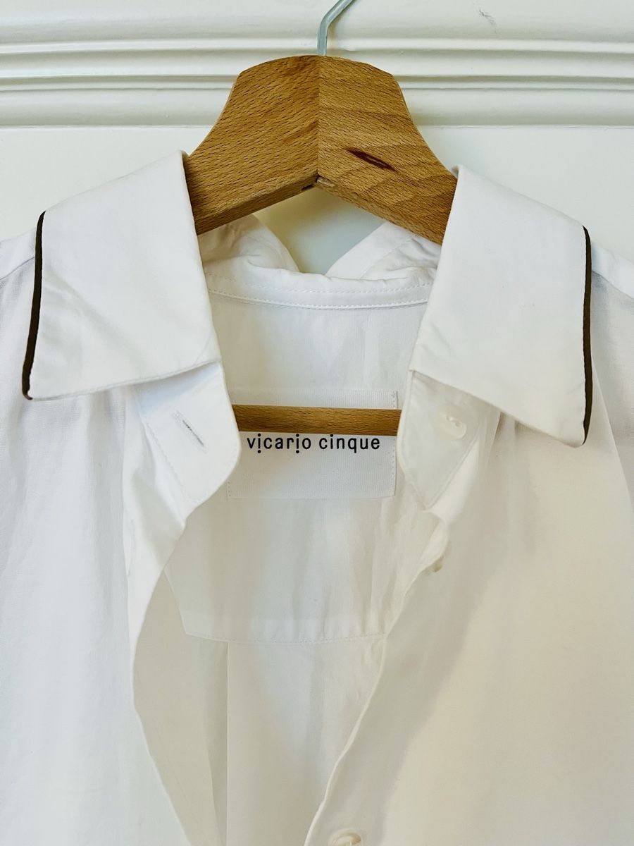 Camicette: Hemd / Bluse von Vicario Cinque – Usato da Bern venduto da AnnaRobert 1