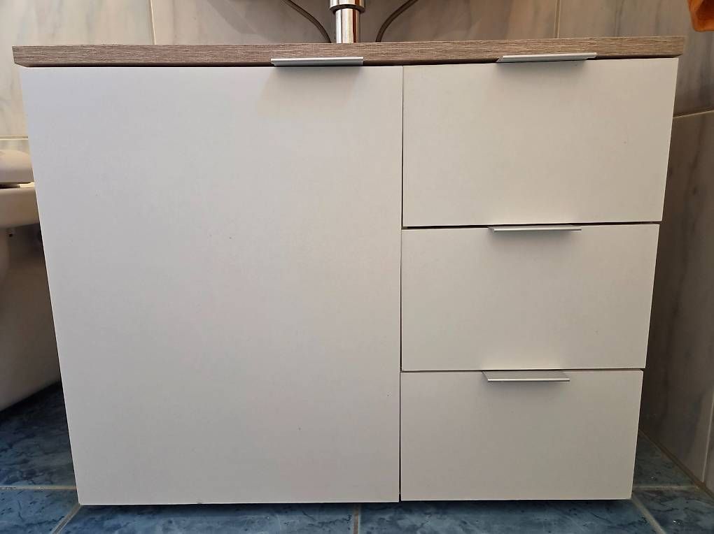 Mobili per bagno: Bad-Unterschrank weiss – Usato da Luzern venduto da nwa_6ptn