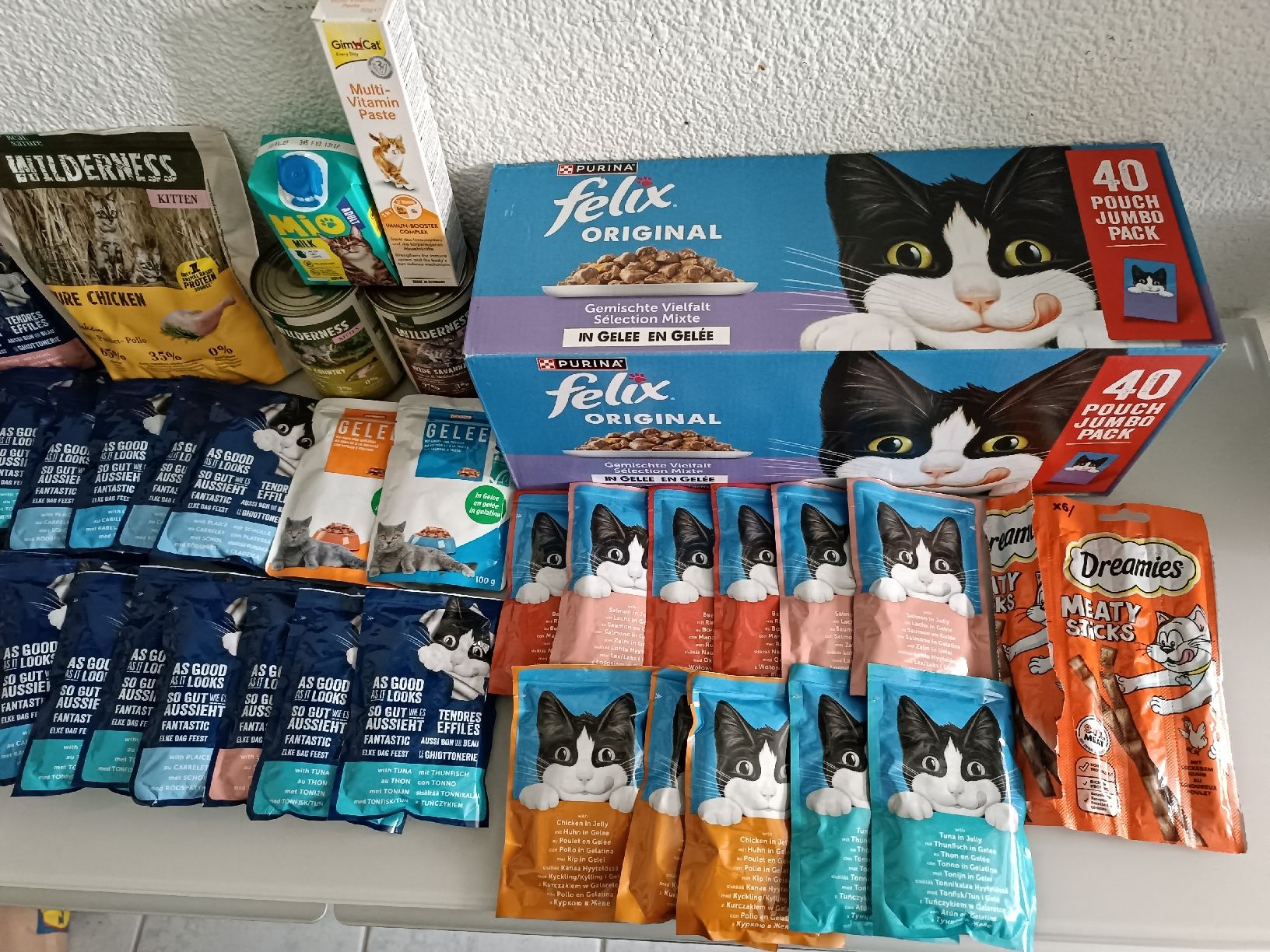 Nourriture: Katzenfutter / Vitamine – Neuf avec emballage d'origine à Binz par julijuli 3