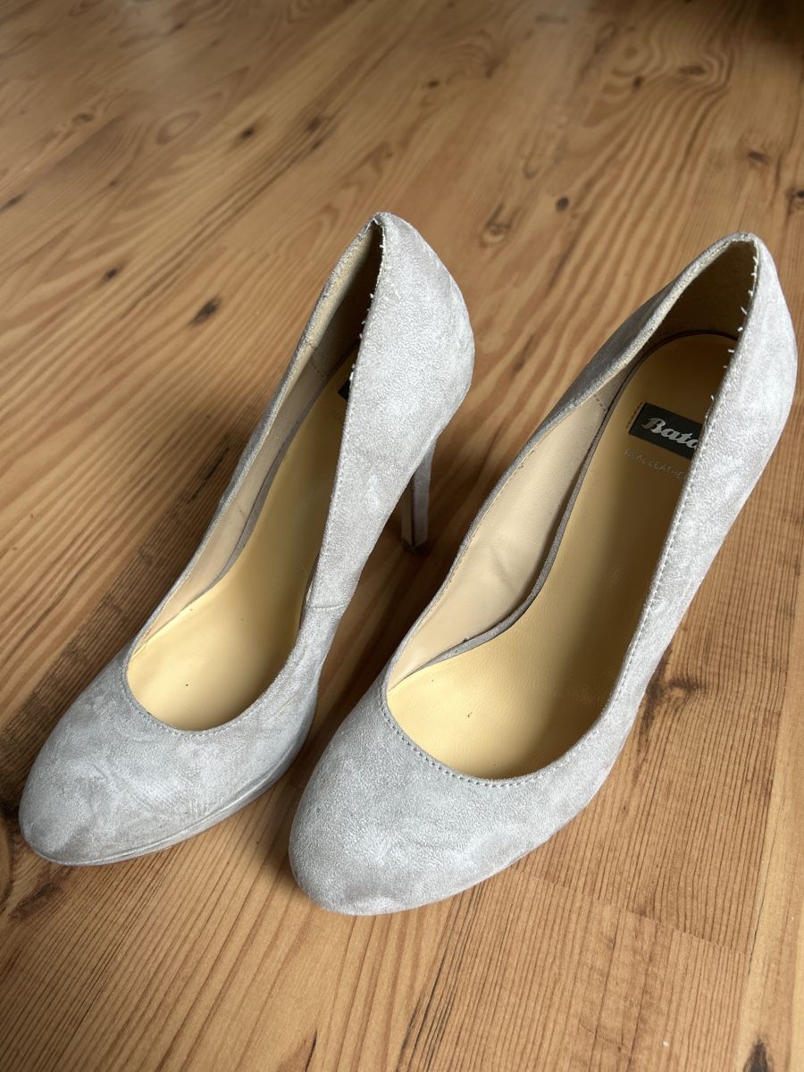 Chaussures femmes: Bata High Heels beige Grösse 37 – D'occasion à Hausen AG par cele01 6