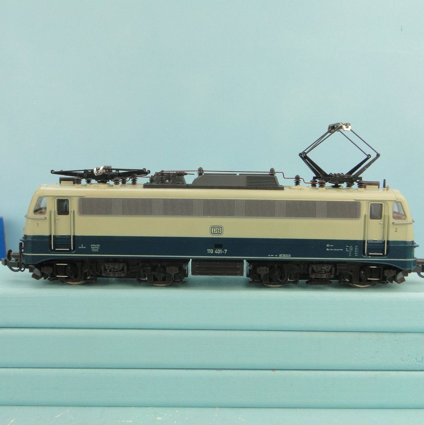 Roco Modelleisenbahnen: ROCO 4137 BR 110 – Gebraucht aus Bülach von cann11 6