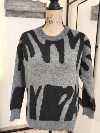 Pullover grau schwarz gemustert Grösse S guter Zustand
