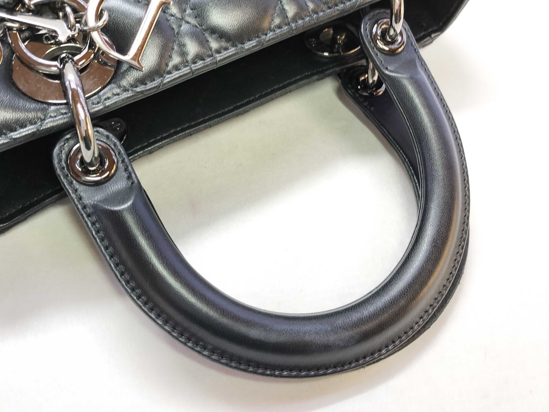 Dior Borse da donna: Lady Dior schwarz Neupreis CHF 5900 – Usato da St. Gallen venduto da Love_Luxury 2