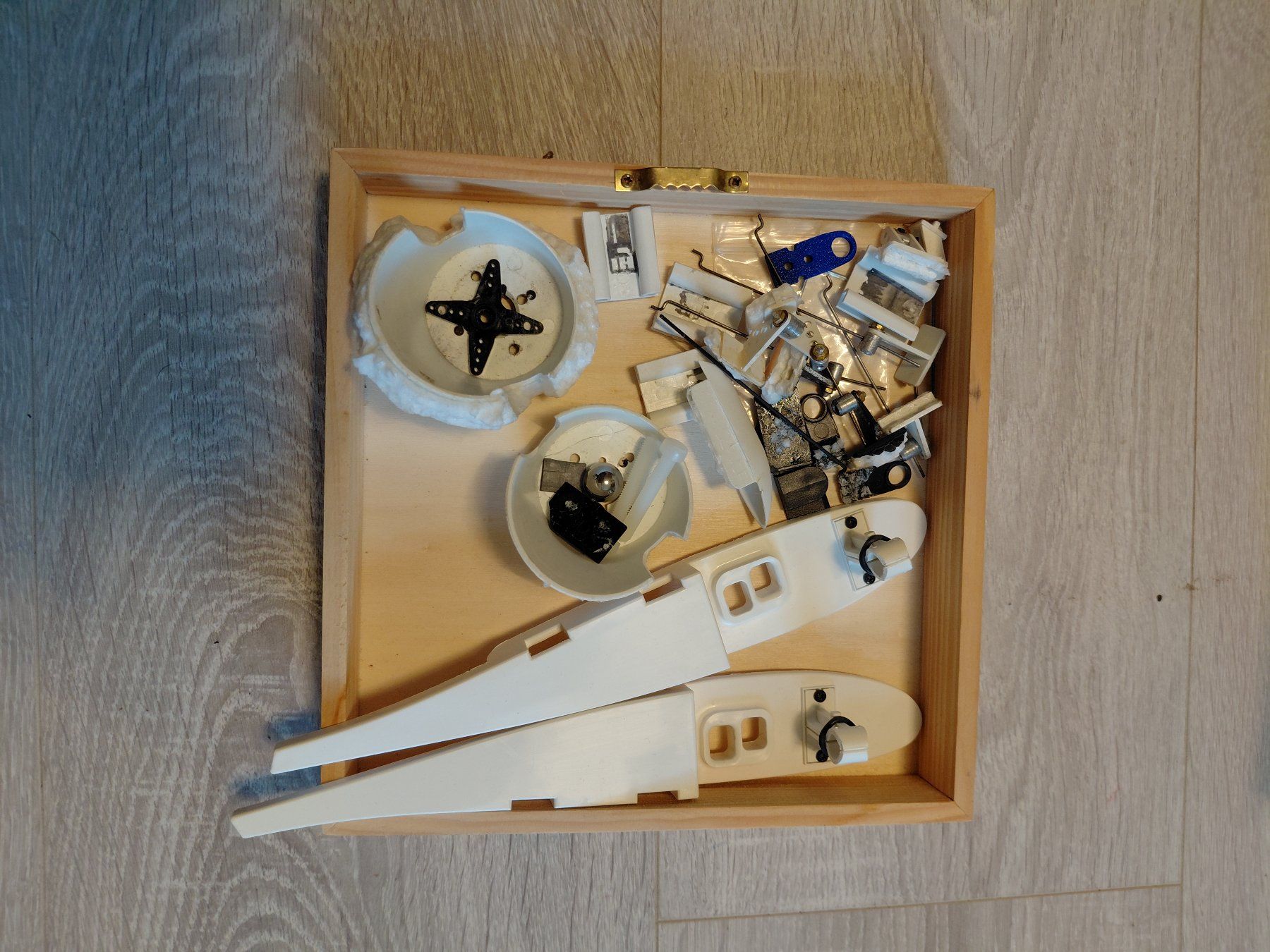 Multiplex RC Kits de montage: MPX Heron – D'occasion à Stein SG par Bergler12 4
