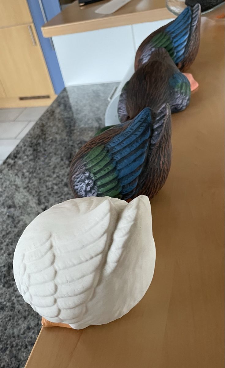 Tutte le decorazioni: Keramikfiguren, 4 Stk., Enten, Kantenhocker – Usato da Bubendorf venduto da Yoru 7