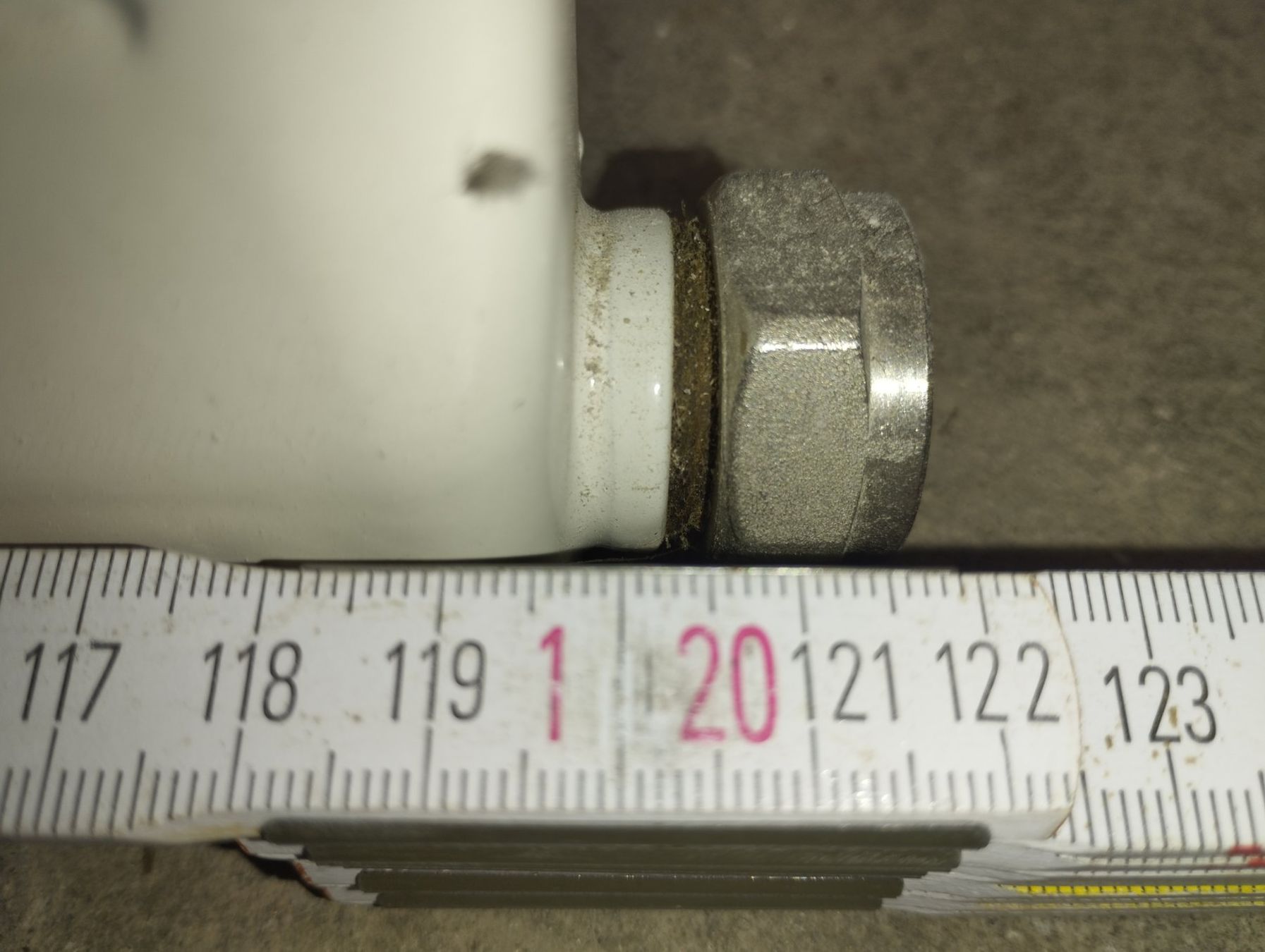 Heizgeräte: Heizkörper Radiator – Gebraucht aus Rheinsulz von EGON01 7