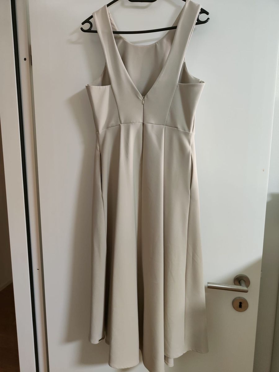 Vestiti: Kleid Rinascimento – Nuovo (secondo la descrizione) da Lupsingen venduto da jea_rj7b 3