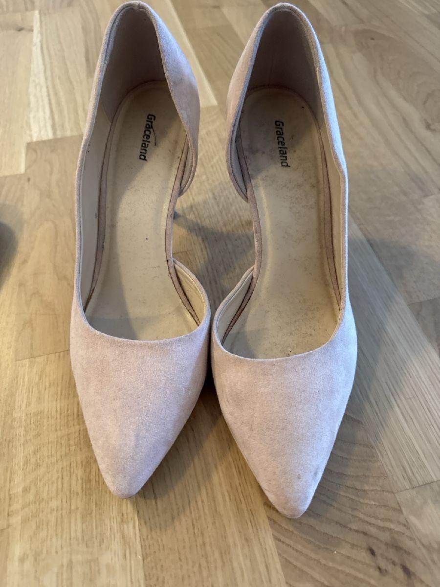 Damenschuhe: Pumps Grösse 40 – Gebraucht aus Hunzenschwil von mila012 1