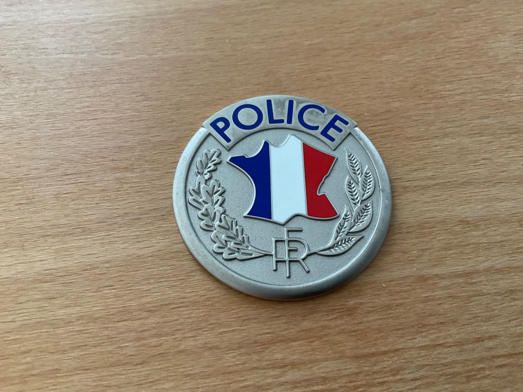 Placchette & Badge: Französische Polizei Medaille / Abzeichen – Usato da Lugano venduto da Persepolis
