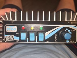 Amplificateur linéaire RM pour CB / décamétrique 200 Watts