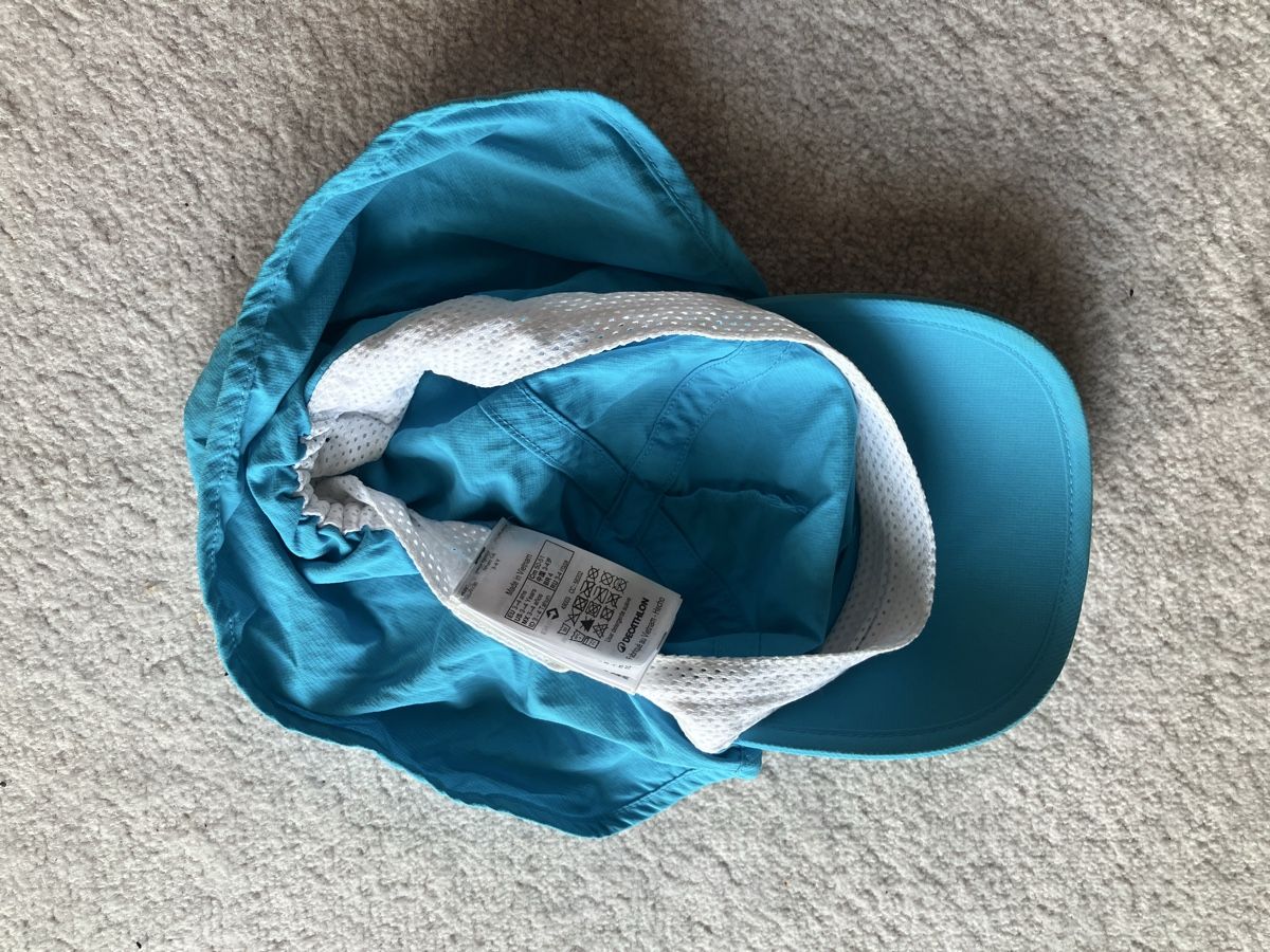 Decathlon Altro abbigliamento per bambino: Badehut für 3-4 Jährige – Usato da Biel/Bienne venduto da pantiger 1