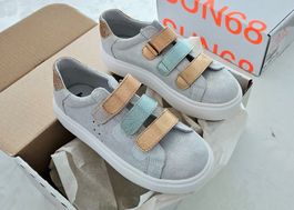 Sneakers enfants CUIR Neuf
