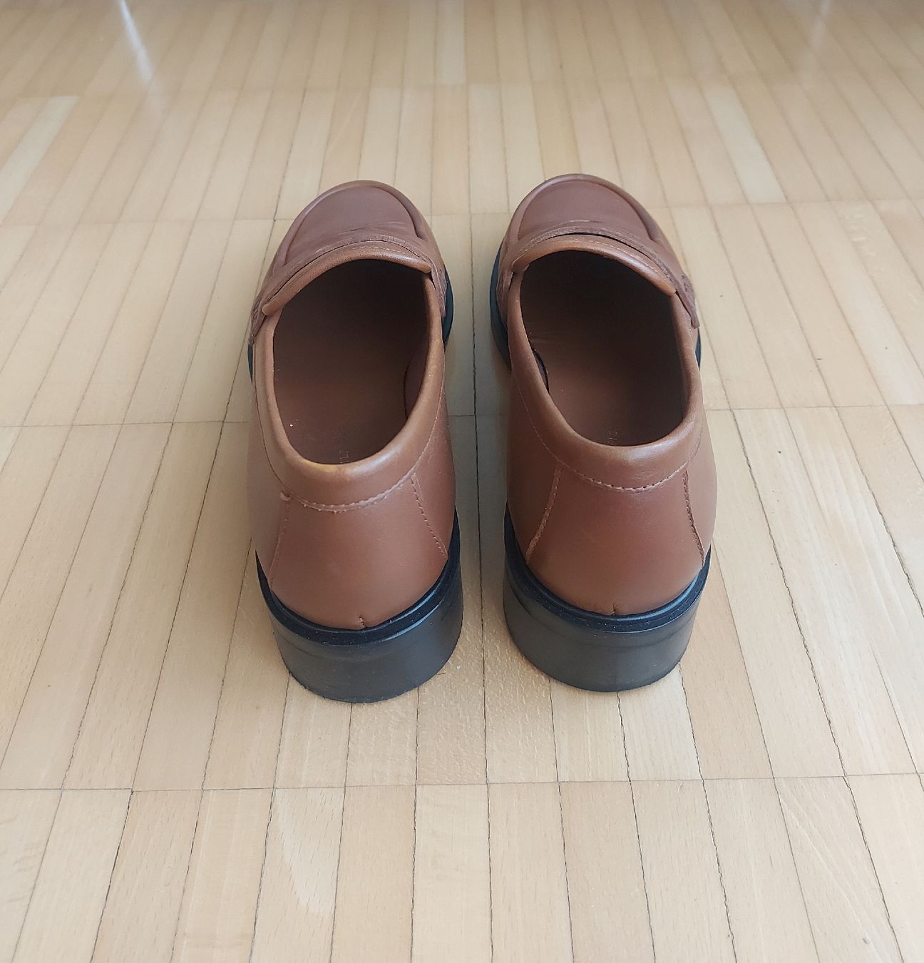 Tommy Hilfiger Scarpe da donna: Loafers, Tommy Hilfiger, braun, Gr 39 – Usato da Oberengstringen venduto da PaolaDe 2