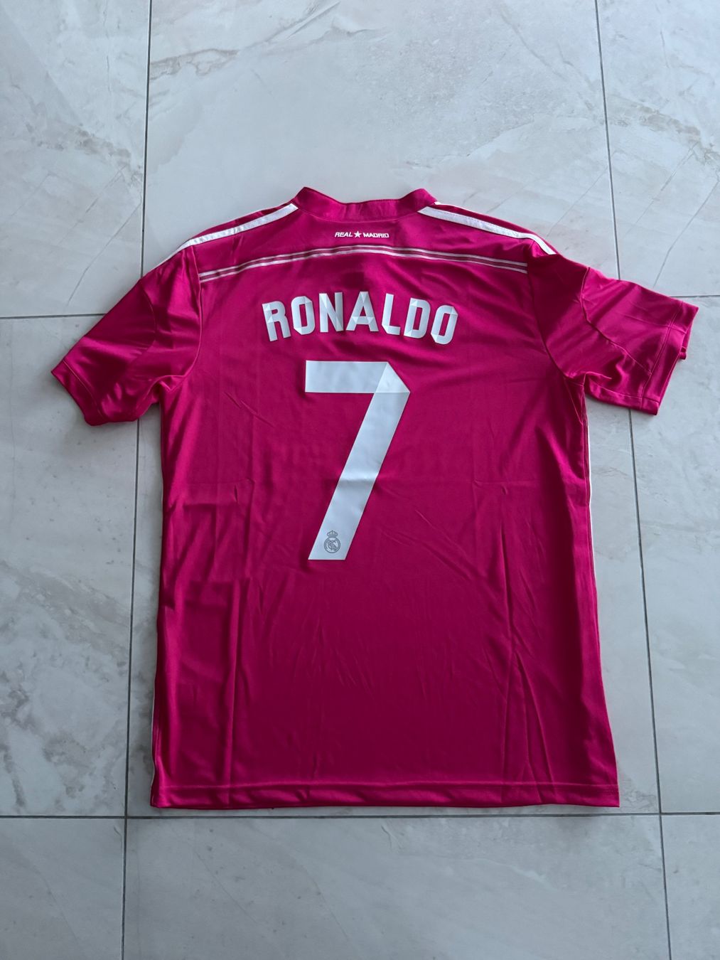 Canottiere & Pantaloni: Real Madrid Trikot Ronaldo 7 – Nuovo (secondo la descrizione) da Bronschhofen venduto da leo_99hp 1