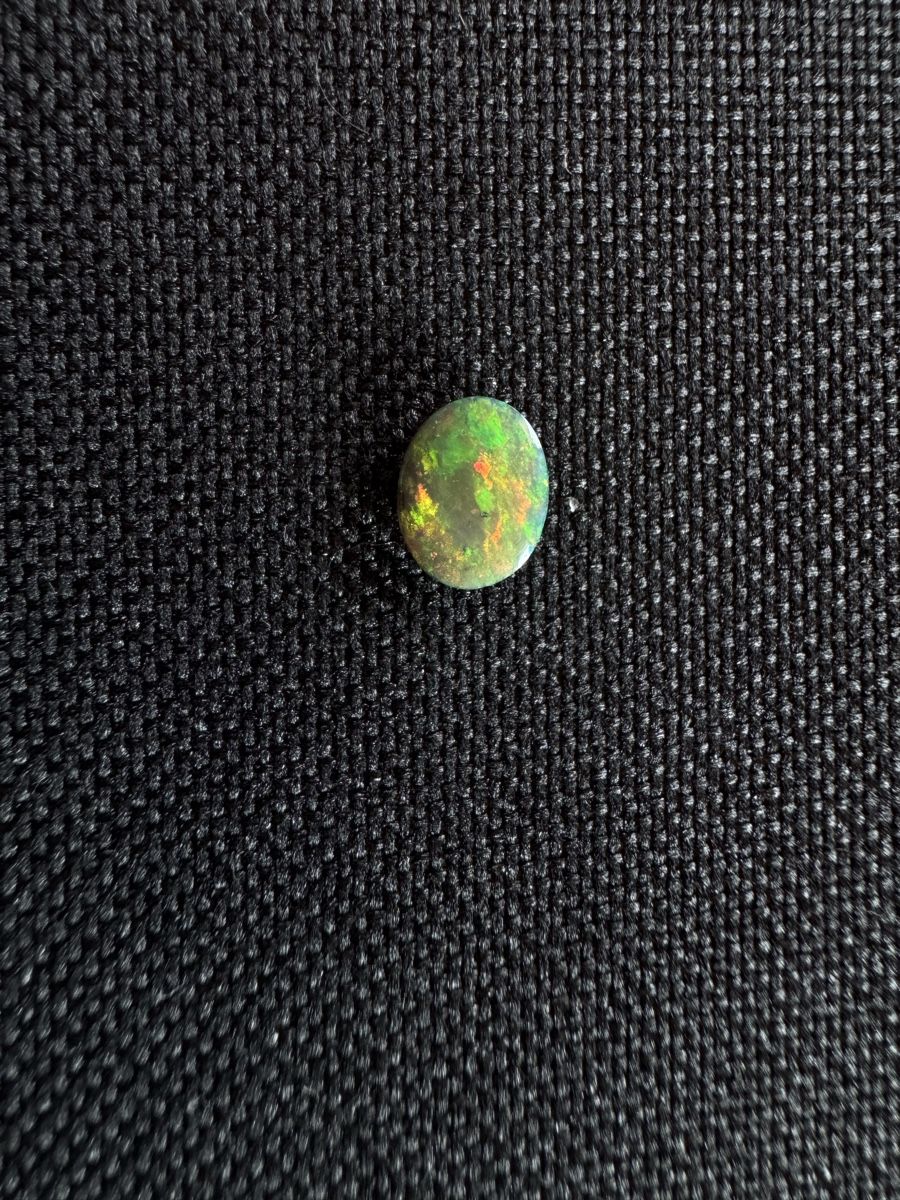 Pierres précieuses: Black Opal 1.1ct – Neuf avec emballage d'origine à Wängi par Horus90 1