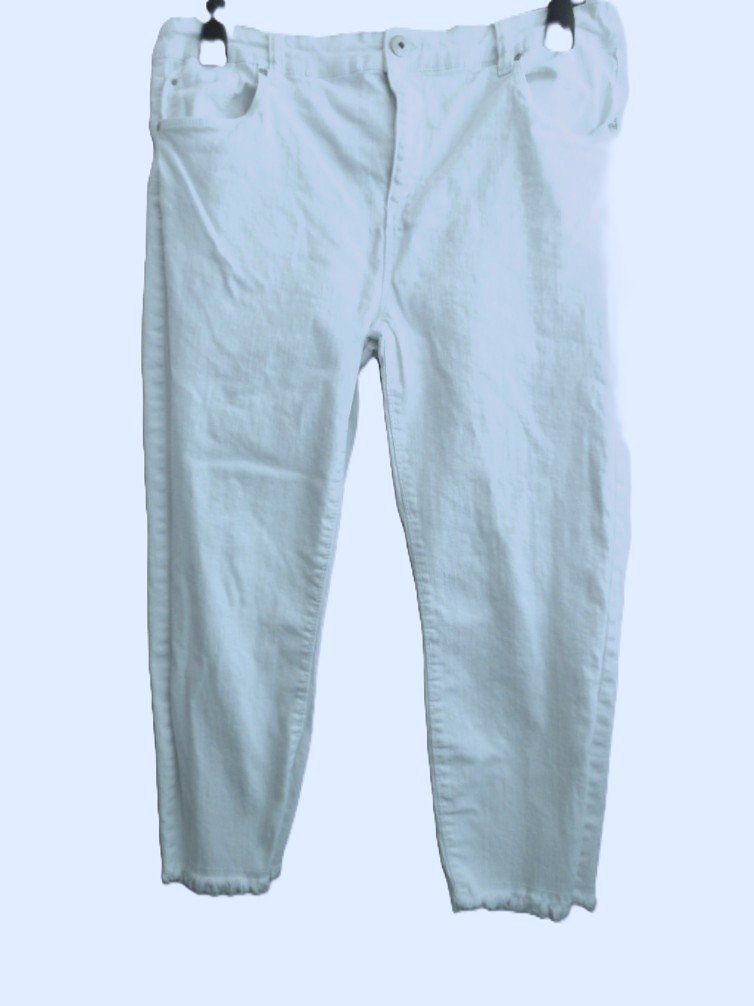 Pantaloni: Gr. 44/46 MS weisse Hose mit Stretch s.Masse – Usato da Basel venduto da frausommerwind 1
