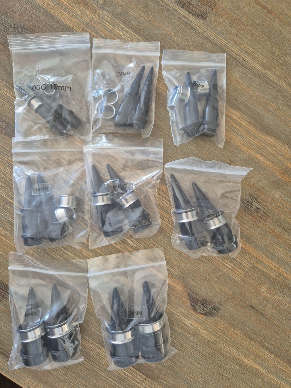 Piercingschmuck: Ohr Dehnset - 10mm-24mm – Gebraucht aus Hettlingen von janalea