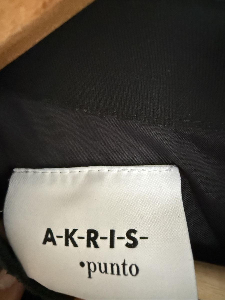 Akris Vestiti: Akris D40, passt auch zu 38 – Usato da Wiesendangen venduto da Drachen12 3