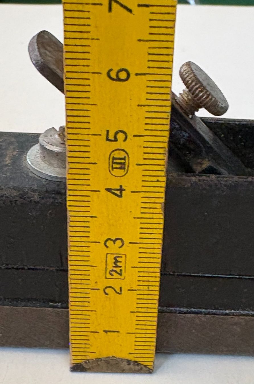 Tutti gli attrezzi: VINTAGE METALL HOBEL – Usato da Ostermundigen venduto da wini63 9