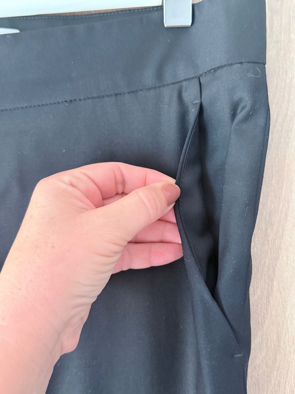 Pantaloni: Stella McCartney pantalon 100%wool – Usato da Grône venduto da ukr_2qbg 2
