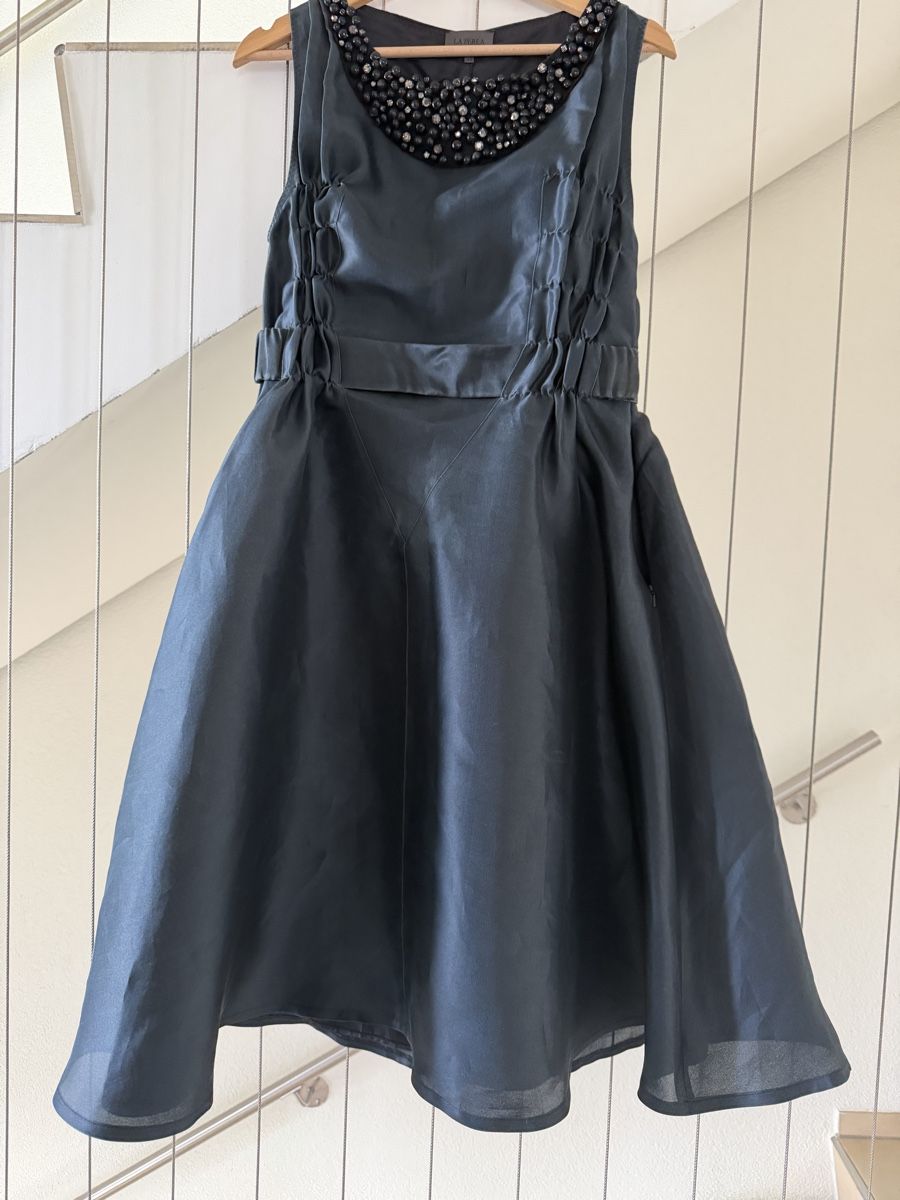 Vestiti: Le Perla blaue Seidenkleid Größe M – Difettoso da Belp venduto da Aliya