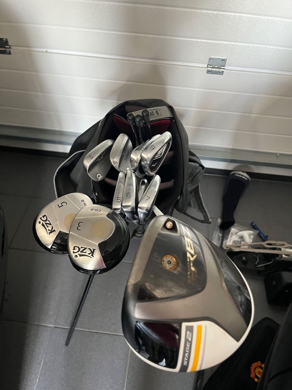 Mizuno Schläger & Sets: Mizuno Golfset + Taylor Made Driver + Golftasche – Gebraucht aus Binningen von Jul_ian 1