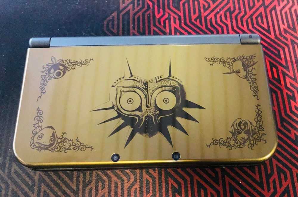 Console Nintendo 3DS Limited Majora's Mask (Gebraucht) in Giubiasco für ...