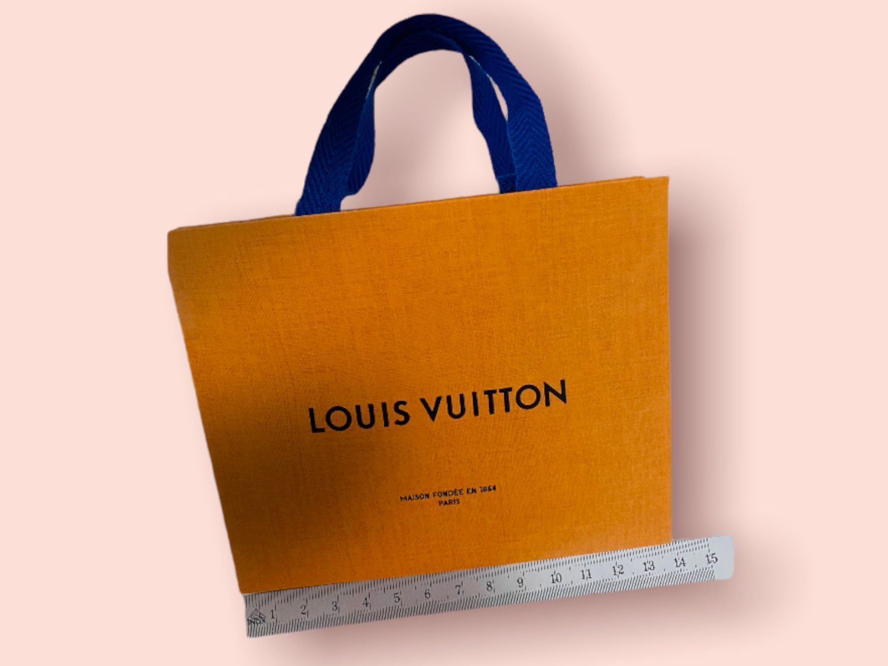 Louis Vuitton Borse: Louis Vuitton - Mini Papiertasche – Nuovo (secondo la descrizione) da Ponte Tresa venduto da La_Vie_En_Rose