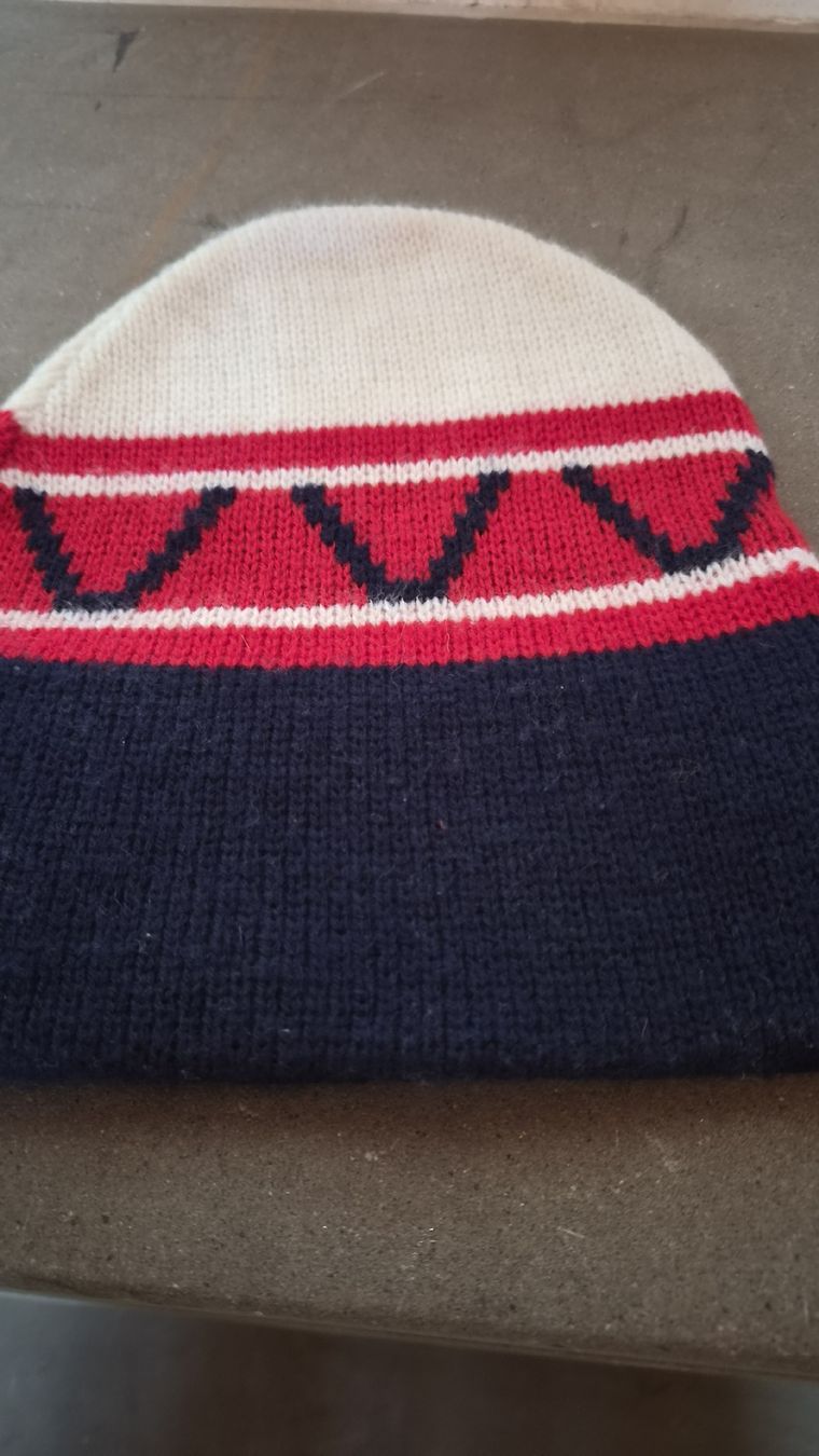 Sonstige Kleidung & Accessoires: Strickmütze Vintage Retro – Gebraucht aus Kölliken von MissesBossTop1 2