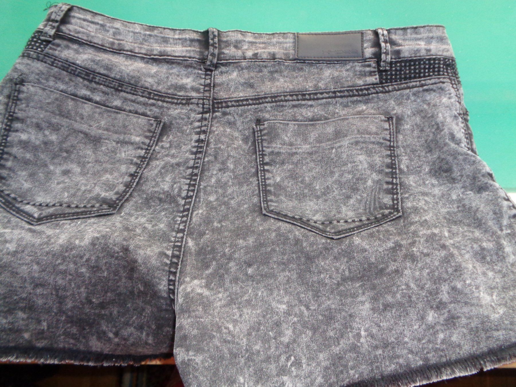 Hosen: Kurze Hose Damen, Gr.40 – Neu (gemäss Beschreibung) aus Tafers von kor_jf9w 2