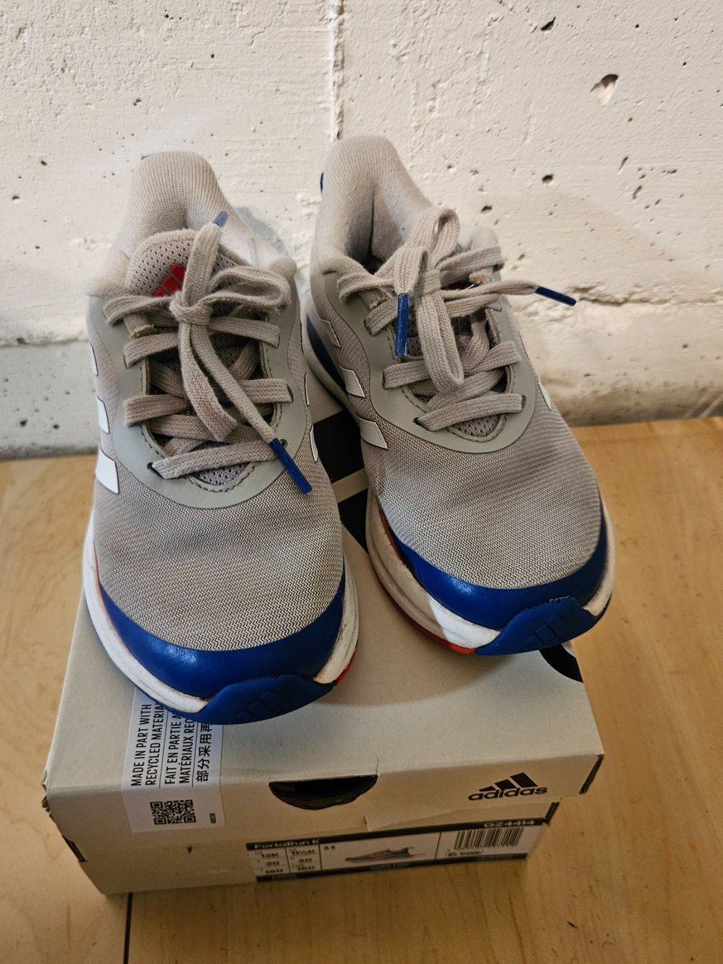 Adidas Scarpe per ragazzi: Adidas 30 – Usato da Hünenberg venduto da lexli06