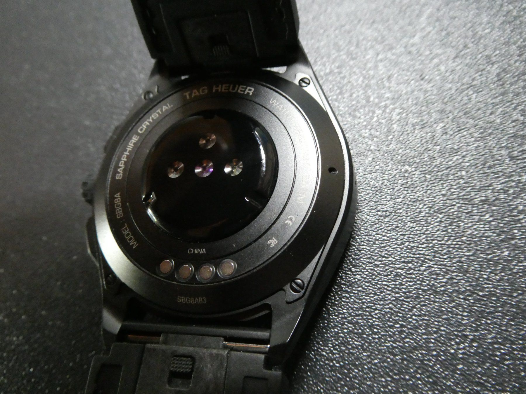 Tag Heuer Smartwatch: TAG Heuer Connected Bright Black E3 Edition – Nuovo (secondo la descrizione) da Oberburg venduto da Snowdy59 3