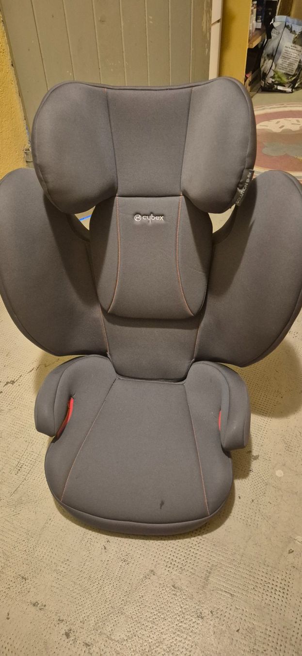 Cybex Seggiolini per auto: Siège auto Cybex Solution M-fix gris bon état – Usato da Lausanne venduto da PEX_Import