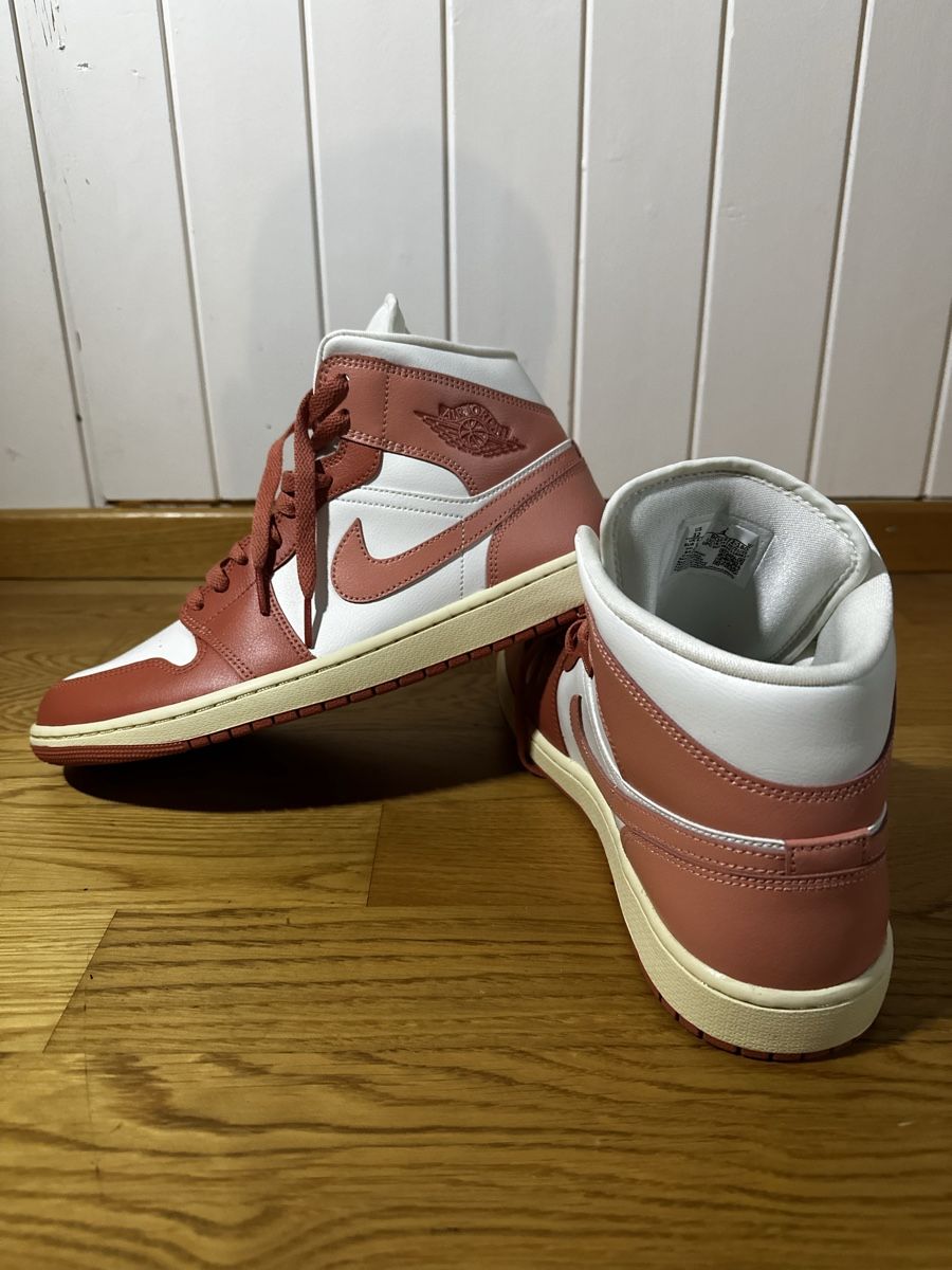 Jordan Scarpe da uomo: Air Jordan 1 Neu! – Nuovo e nell'imballaggio originale da Urtenen-Schönbühl venduto da t00one