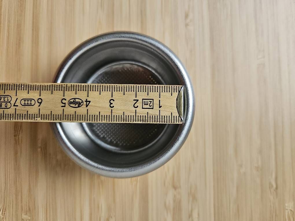 Kaffeemaschinen & Espressomaschinen: Sieb für Siebträgermaschine Bottomless – Gebraucht aus Bühler von ahu_bf9n 1