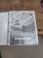 Ordner Holzarten mit Mustern und Beschreibungen