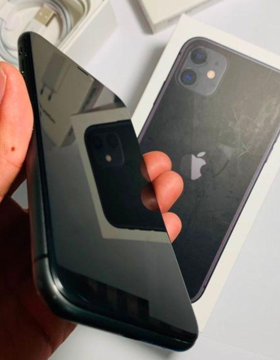 Apple Telefoni cellulari / Smartphones: iPhone 11 (128GB) Akku 95% – Usato da Luzern venduto da Waince786 2