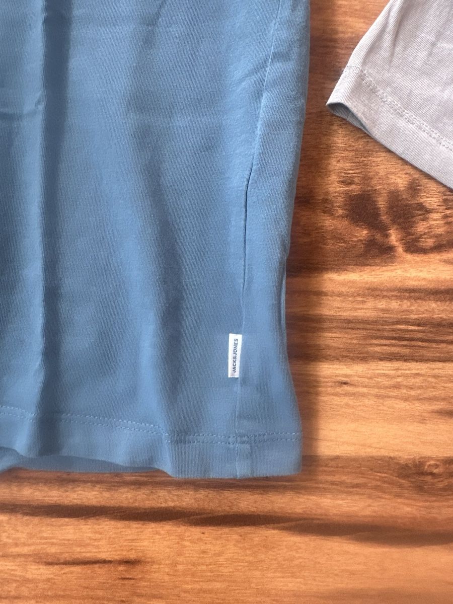 Jack & Jones T-shirt: 2 T.Shirt Jack& Jones  gr XL  – Usato da Uster venduto da bek_v2ct