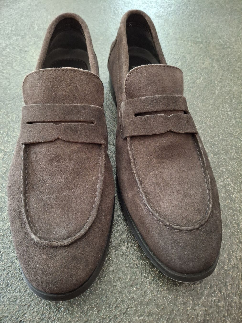 Scarpe da uomo: Brown Suede Pier One Loafers Size 44  – Nuovo (secondo la descrizione) da Colombier NE venduto da nur_9kj9 5