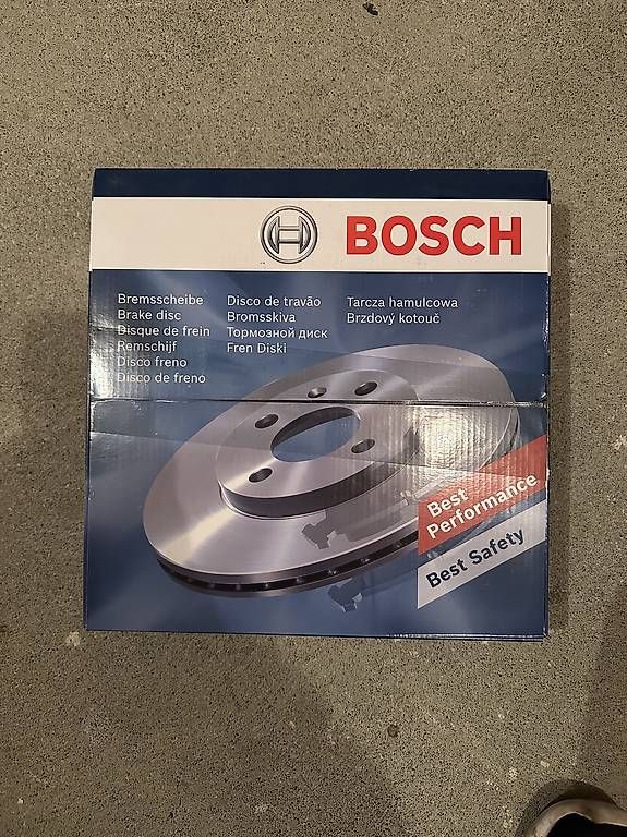 Bosch Tutti pezzi di ricambio auto: Bremsscheiben vorne Bosch – Nuovo e nell'imballaggio originale da Dietikon venduto da atlas34