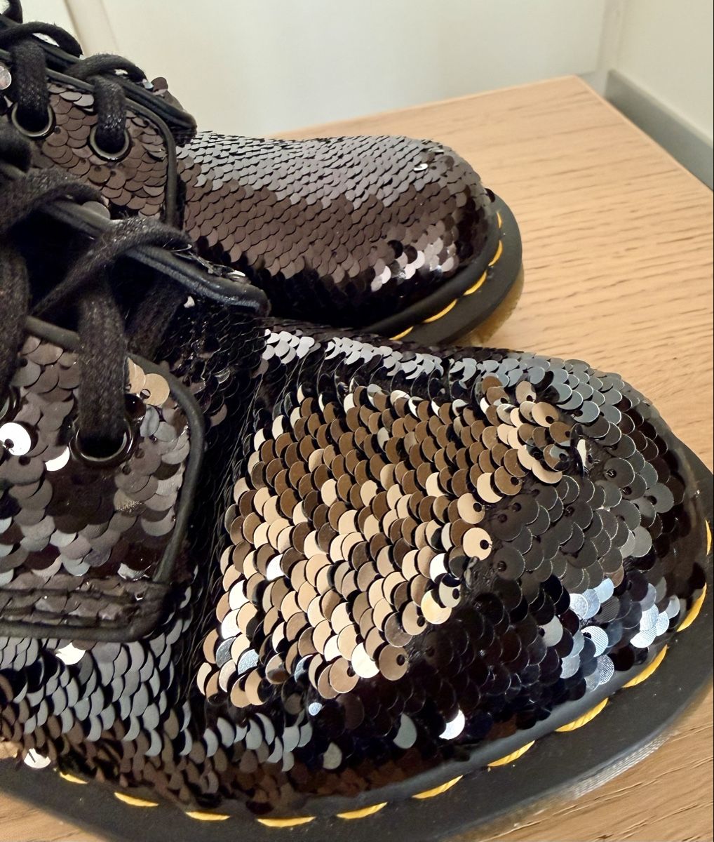 Dr. Martens Damenschuhe: Dr. Martens Pascal à sequins t.36 – Neu (gemäss Beschreibung) aus GRIMISUAT von toinou 7